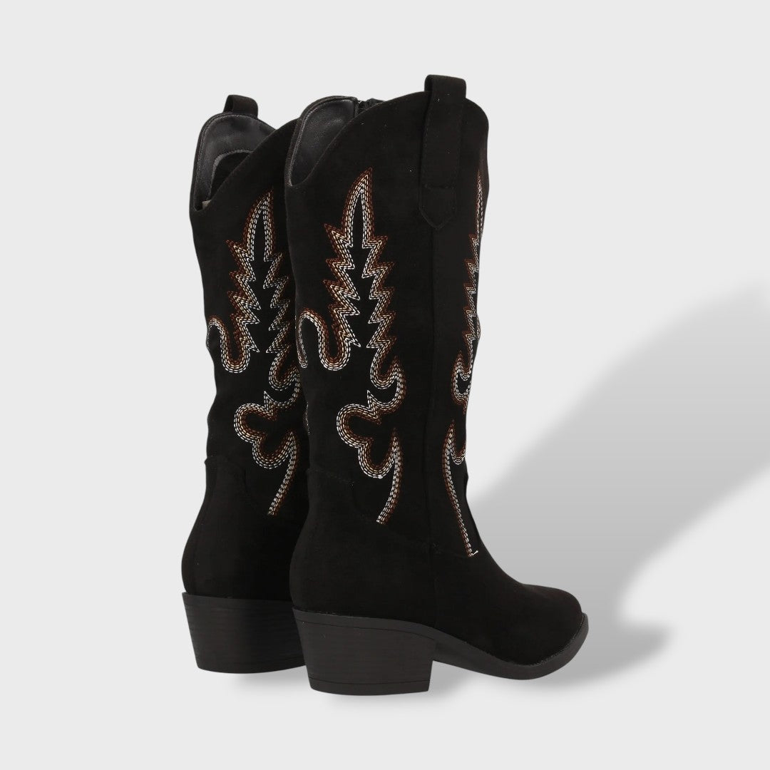 Naisten Cowboy Saapad Naha | Elegantne Stiil