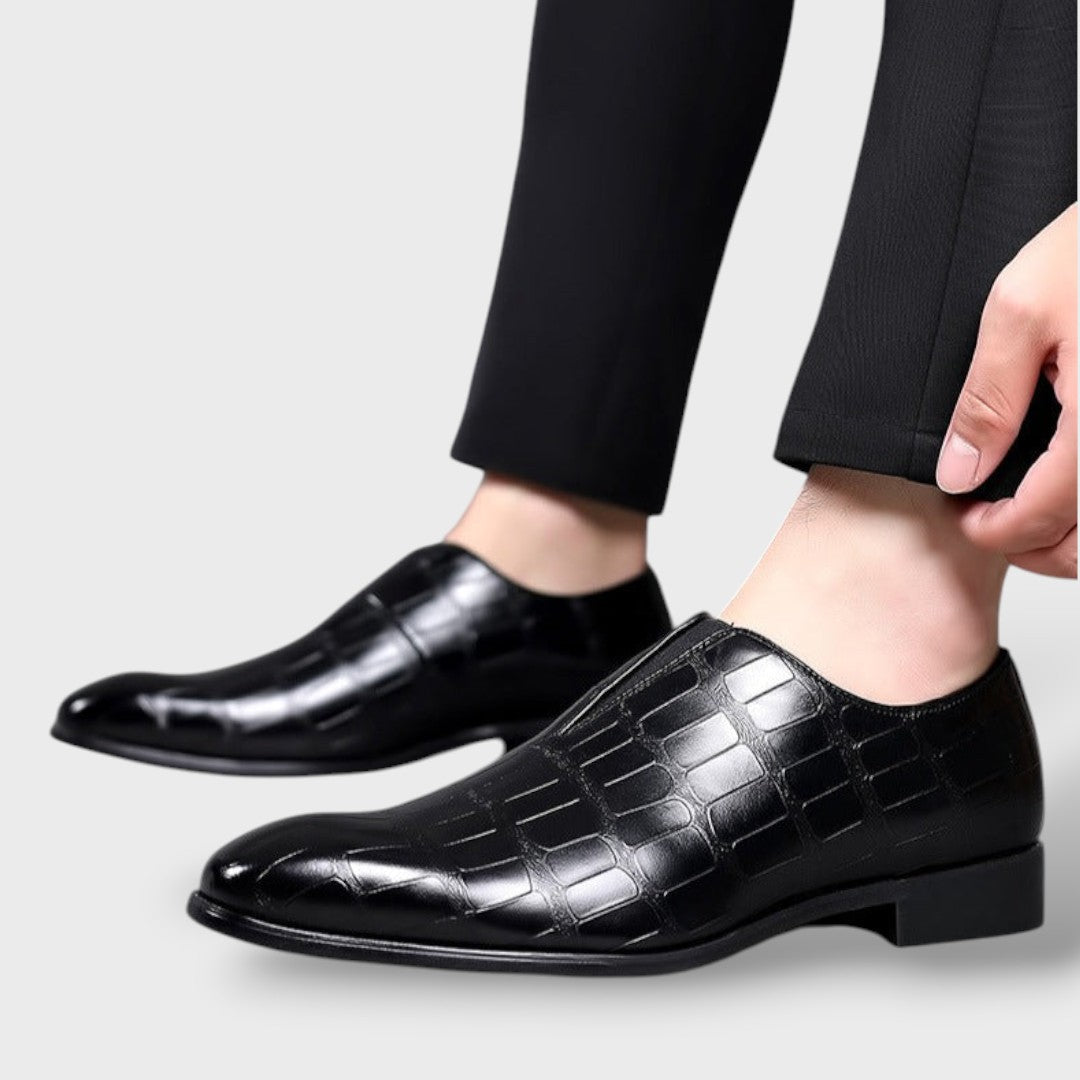 Meeste krokodillinahast slip-on mokasiinid