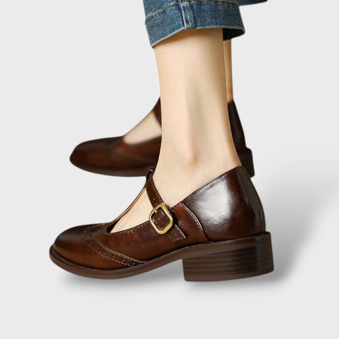 Ortopeedilised sandaalid Mary Jane nahast Brogue