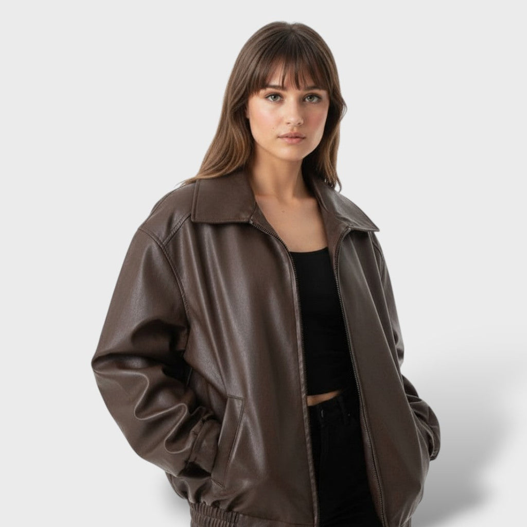 Üksikasjalik Oversized Kunstnahast Jakk
