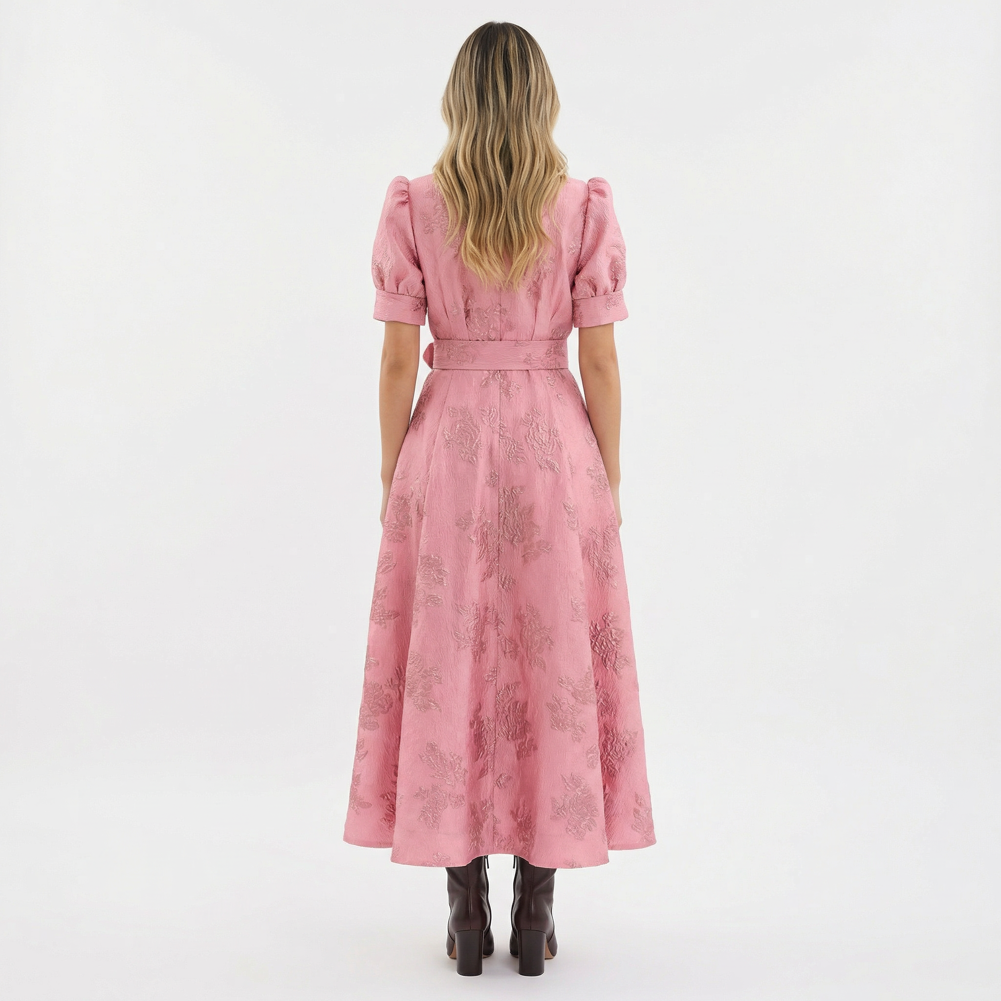 Elegantne Pikk Peokleit