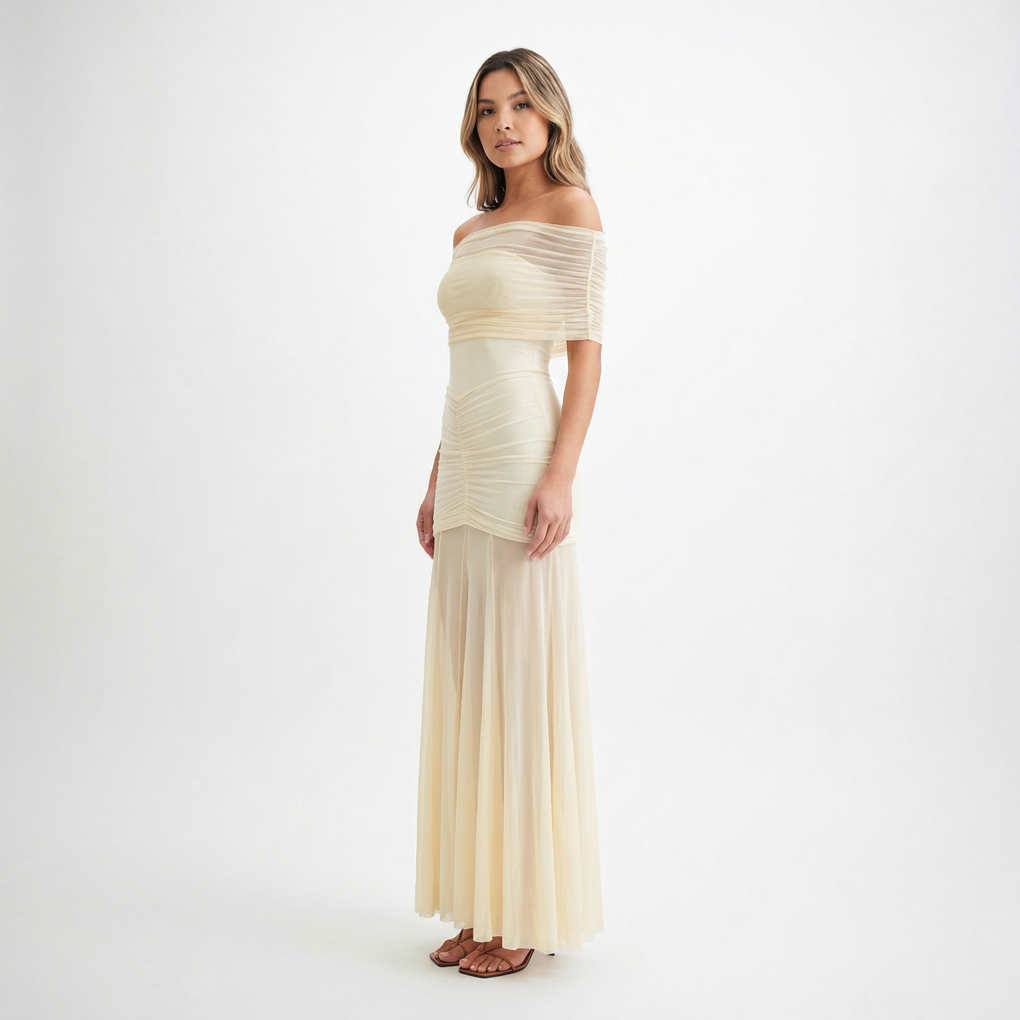 Elegantne Pikk Peokleit