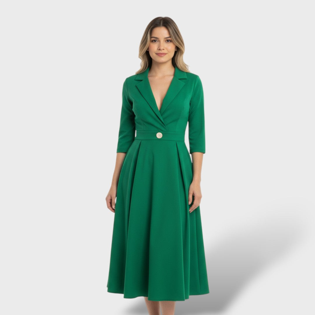 Elegantne A-line kleit, rõhutatud talje