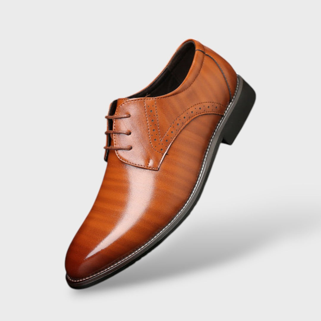 Brogue Kinnastega Meeste Kingad