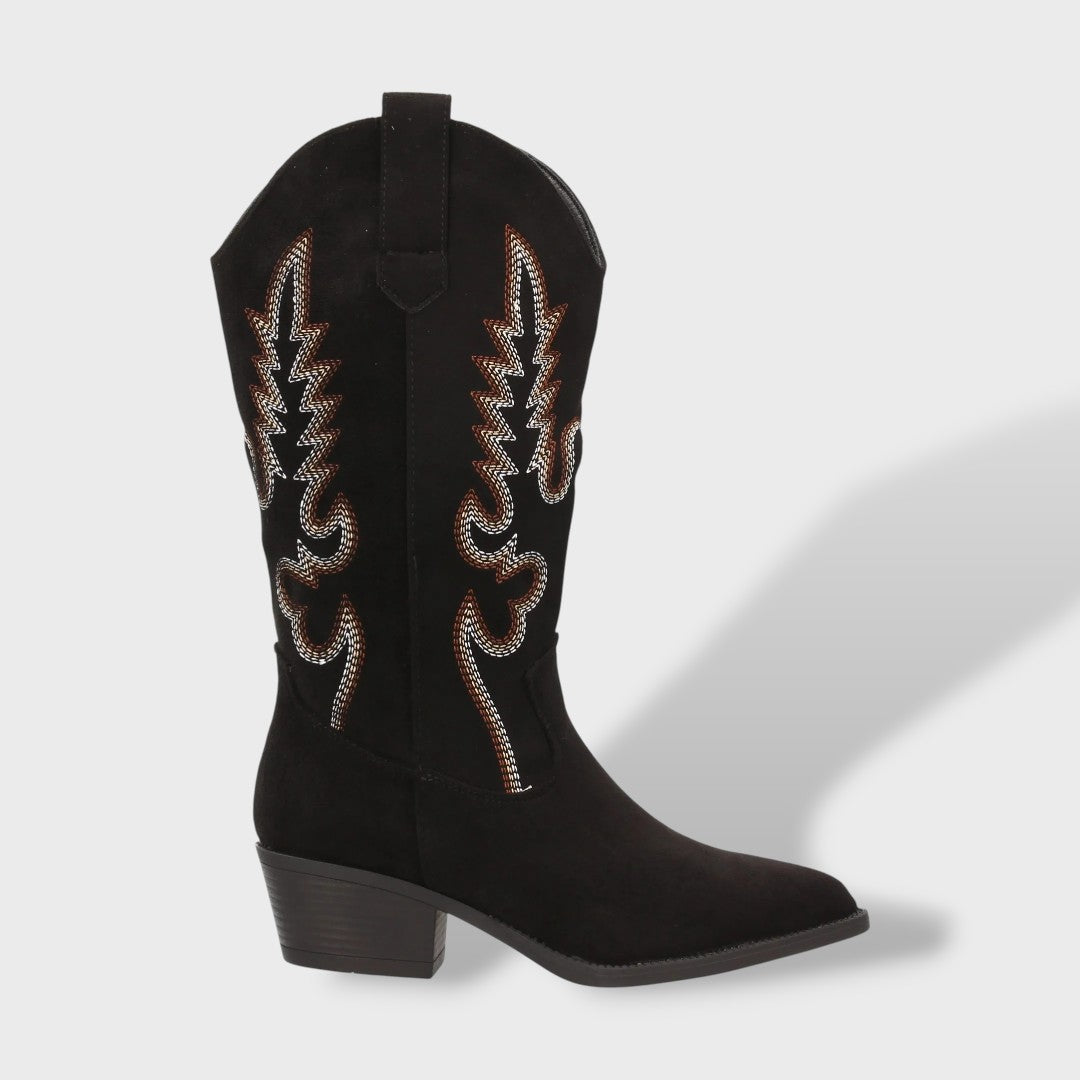 Naisten Cowboy Saapad Naha | Elegantne Stiil
